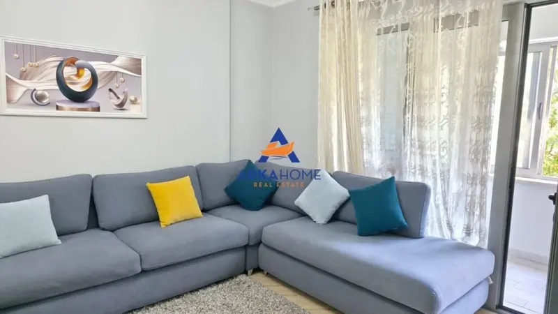 Appartamento 2+1 in vendita a Kinostudio, Tirana, 110 m²