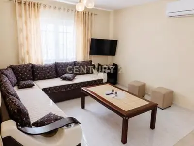 Apartament 1+1 me qera në Spitali Ushtarak, Tiranë, 120 m². Foto 4 nga 6
