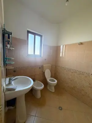 Villa 3+1 in affitto a Plazhi Iliria, Durazzo, 120 m². Foto 12 di 12