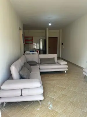 House 1+1 for rent in Rruga Mis Durhan, Vlorë, 85 m². Photo 2 of 9