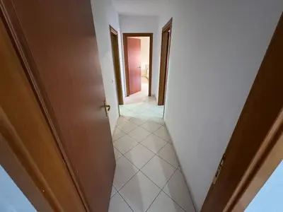 Apartament 2+1 në shitje në Rruga e Barrikadave, Tiranë, 110 m². Foto 4 nga 10