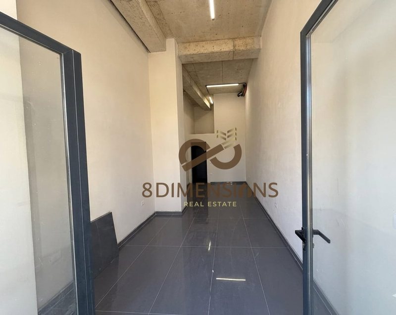 Negozio in affitto a Astir, Tirana, 32 m²