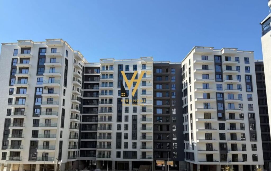 Apartament 3+1 në shitje në Ish Fusha e Aviacionit, Tiranë, 143 m²