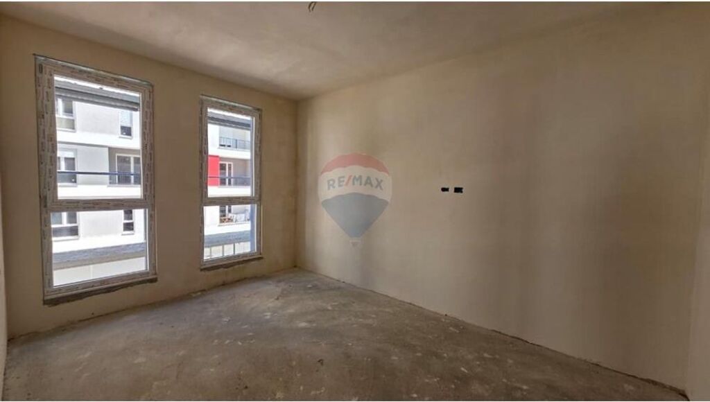 Apartment for sale in Univers City, Tirana, 109 m². Photo 3 of 3