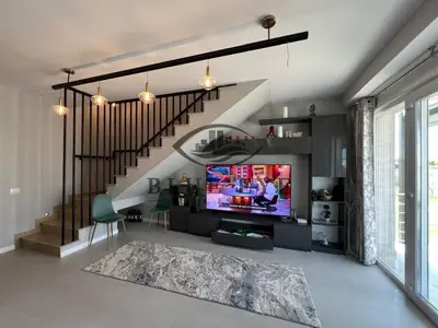 Vilë në shitje në Xhafzotaj, Durrës, 1 000 m². Foto 9 nga 12