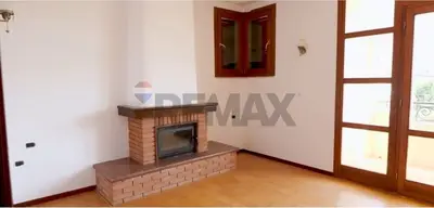 Vilë me qera në Rruga Rinia, Elbasan, 220 m². Foto 4 nga 4