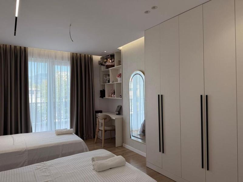 Apartament 2+1 me qera në Rruga Berisha, Kamëz, 159 m². Foto 4 nga 10