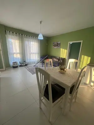 Apartament 1+1 në shitje në Shkolla e Kuqe, Tiranë, 70 m². Foto 1 nga 6