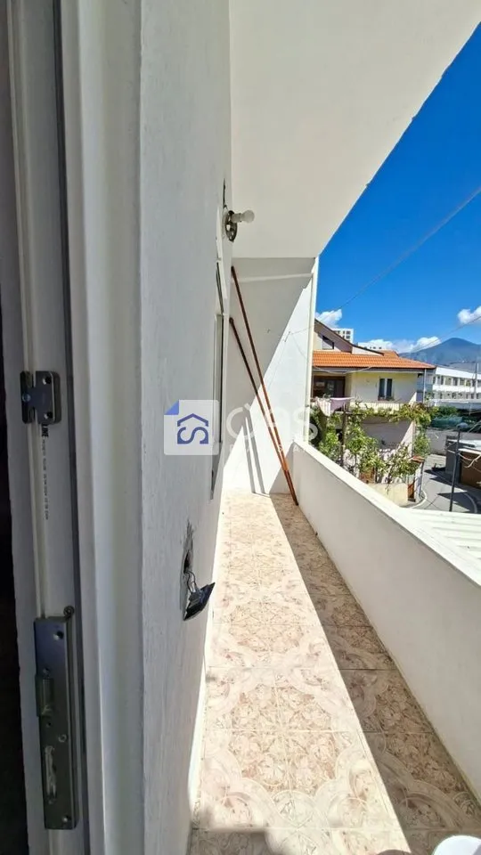 Apartament 1+1 me qera në Rruga Viktor Hygo, Tiranë, 90 m². Foto 1 nga 4