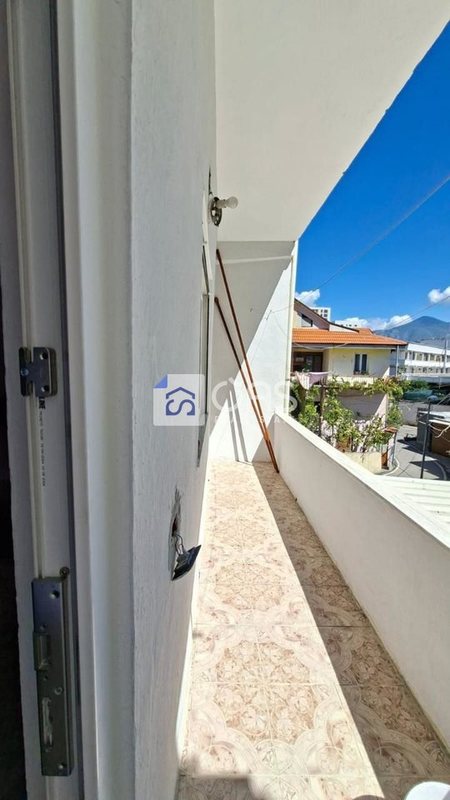 Appartamento 1+1 in affitto a Rruga Viktor Hygo, Tirana, 90 m²