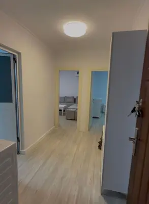 Appartamento 1+1 in vendita a Shkolla e Bashkuar, Tirana, 56 m². Foto 1 di 9