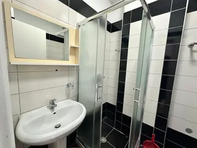 Apartment for rent in Vlorë, 78 m². Photo 6 of 7