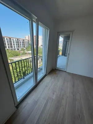 Appartamento 2+1 in vendita a Bathore, Kamza, 111 m². Foto 2 di 5