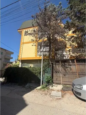 Shtëpi private në shitje në Vilat Gjermane, Tiranë, 425 m². Foto 2 nga 3