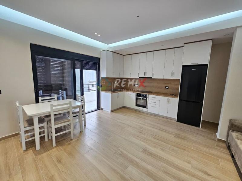 Apartament 1+1 me qera në Rruga Vellazerimi, Durrës, 60 m²