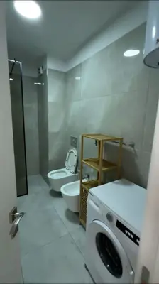 Apartament 1+1 me qera në Spitali QSUT, Tiranë, 75 m². Foto 6 nga 6
