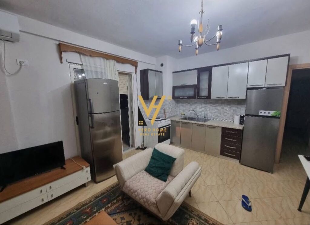 Apartament 2+1 me qera në Fresku, Tiranë, 75 m². Foto 2 nga 3