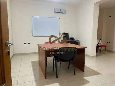 Office for rent in Don Bosko, Tirana, 140 m². Photo 8 of 12
