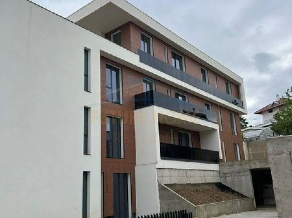 Apartament 2+1 në shitje në TEG, Tiranë, 141 m². Foto 1 nga 12