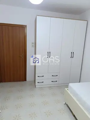 Apartament 2+1 me qera në Kombinat, Tiranë, 75 m². Foto 9 nga 11