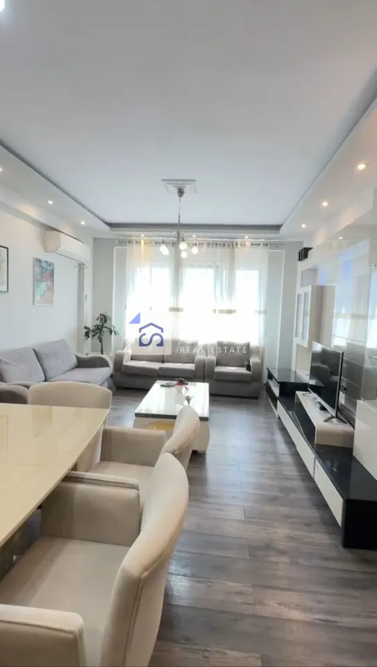Apartament 2+1 në shitje në Kopshti Zologjik, Tiranë, 93 m². Foto 1 nga 8