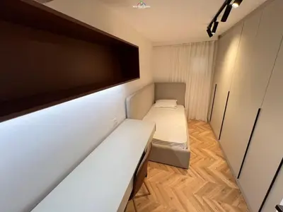 Vilë 2+1 me qera në Kompleksi Grand, Tiranë, 70 m². Foto 8 nga 11