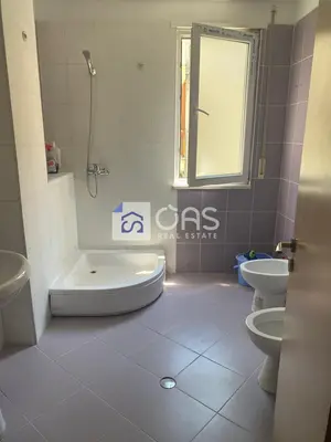 Apartament 2+1 me qera në Kodra e Diellit, Tiranë, 85 m². Foto 4 nga 5