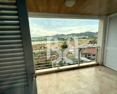 Appartamento 3+1 in affitto a Liqeni i Tiranës, Tirana, 130 m². Foto 4 di 12