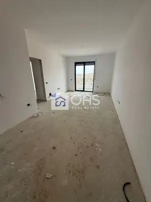 Appartamento 1+1 in vendita a Kinostudio, Tirana, 73 m². Foto 1 di 12