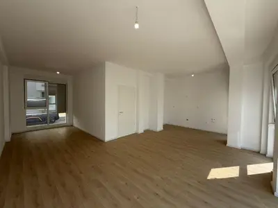 Vilë në shitje në Sauk, Tiranë, 279 m². Foto 3 nga 12