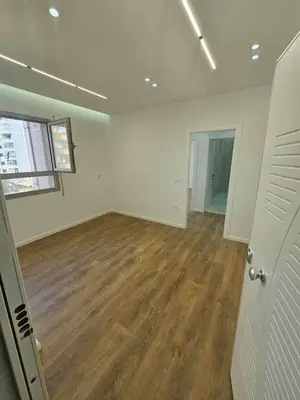 Apartament 1+1 në shitje në 21 Dhjetori, Tiranë, 58 m². Foto 6 nga 12