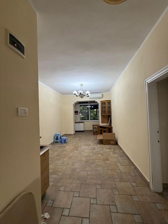Apartament 1+1 në shitje në Rruga Bardhyl, Tiranë, 54 m²