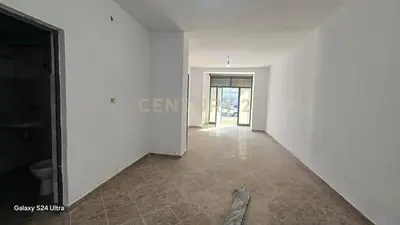 Dyqan në shitje në Ish-URT, Durrës, 70 m². Foto 10 nga 12