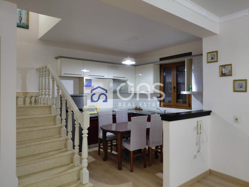 Dupleks me qera në Ali Demi, Tiranë, 170 m². Foto 8 nga 12