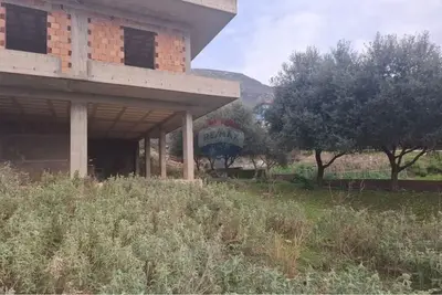 Shtëpi private në shitje në Tragjas, Vlorë, 228 m². Foto 3 nga 12