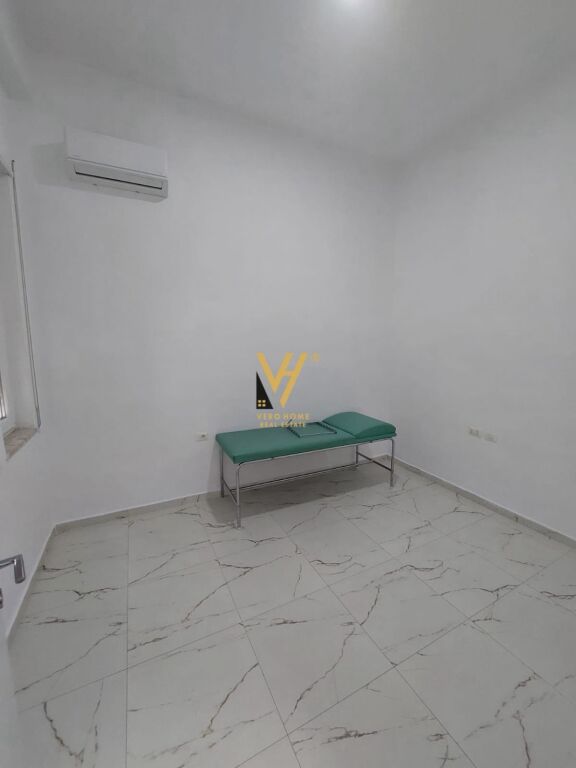 Apartament 2+1 me qera në Donika Center, Tiranë, 90 m². Foto 3 nga 3