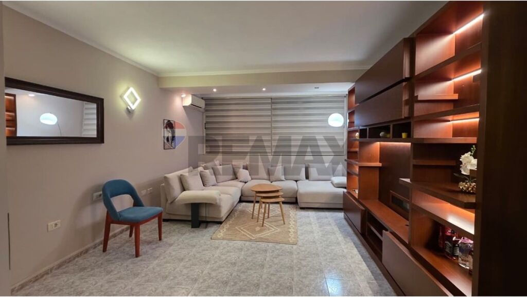 Apartment for rent in Myslym Shyri, Tirana, 100 m²