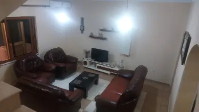 Casa indipendente 3+2 in affitto a Fresku, Tirana, 150 m². Foto 6 di 12