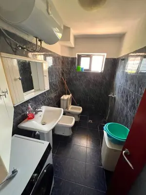Apartament 2+1 me qera në Ujësjellës Kanalizime, Durrës, 75 m². Foto 8 nga 11