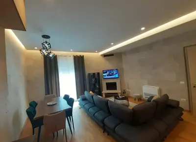 Apartment 2+1 for rent in TEG, Tirana, 110 m². Photo 2 of 6
