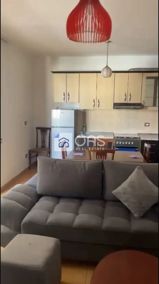 Apartament 2+1 me qera në 21 Dhjetori, Tiranë, 80 m². Foto 1 nga 7
