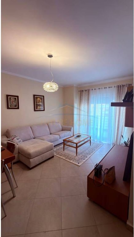 Apartament 1+1 me qera në Rruga Taulantia, Durrës, 70 m². Foto 1 nga 7