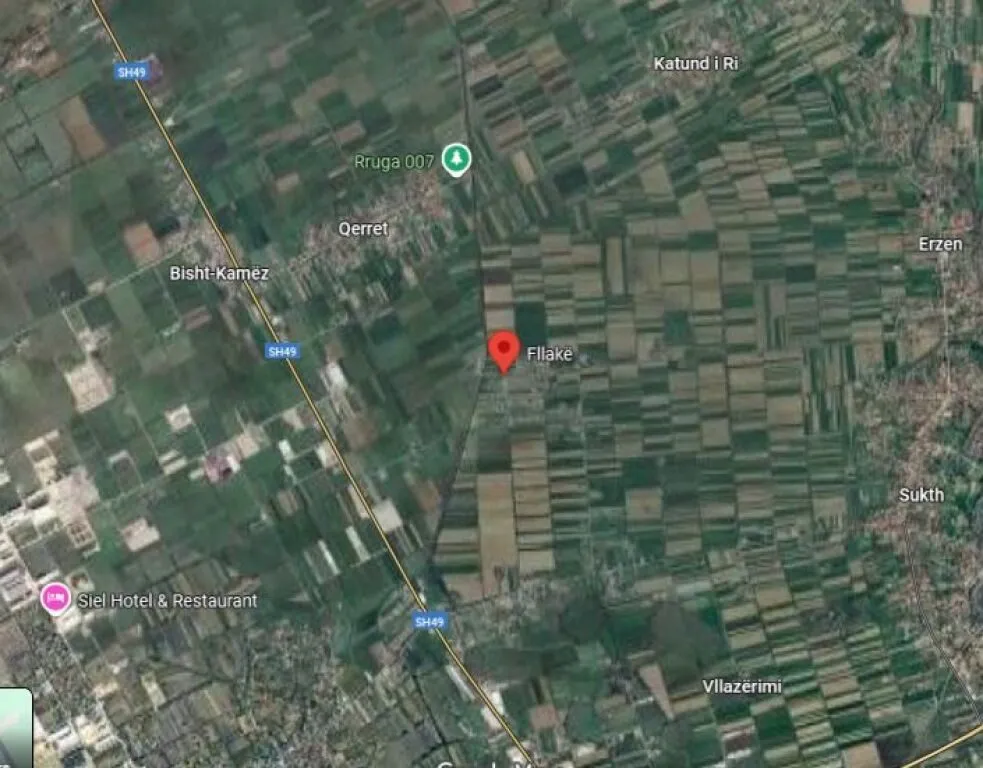 Land for sale in Fllake, Durrës, 20,000 m². Photo 1 of 1