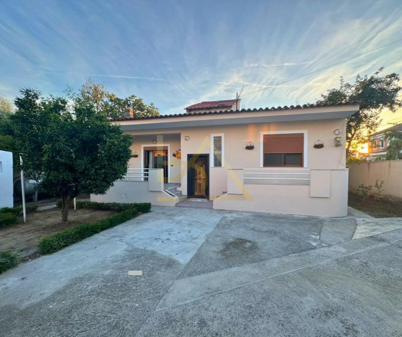 Shtëpi private 3+1 me qera në Bashkia Kamëz, Kamëz, 110 m²