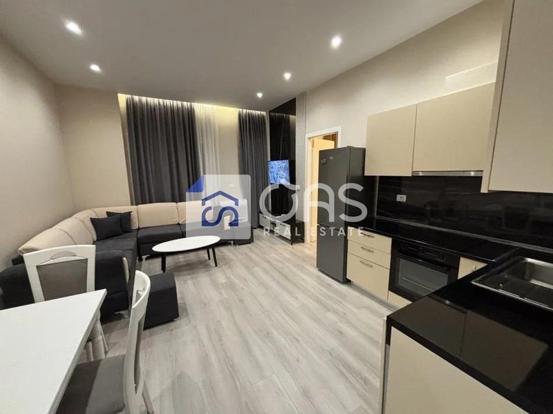 Appartamento 1+1 in affitto a Kodra e Diellit, Tirana, 60 m²
