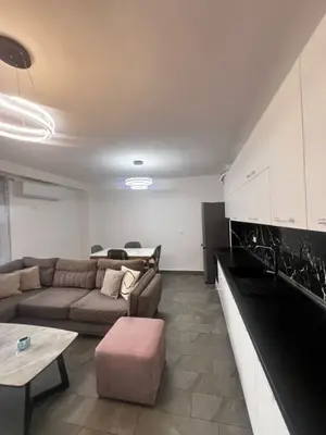 Apartment 1+1 for rent in Plazh, Durrës, 80 m². Photo 3 of 9