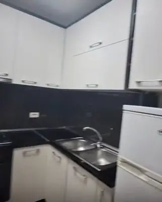 Apartament 1+1 me qera në Petro Nini Luarasi, Tiranë, 60 m². Foto 5 nga 5