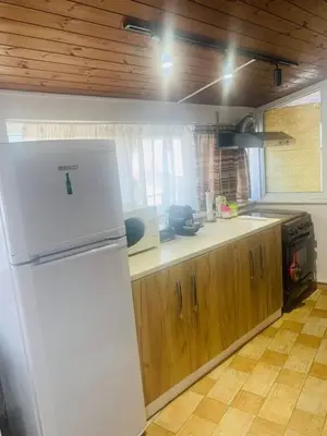 Vilë garsoniere me qera në Rruga e Kavajës, Tiranë, 50 m². Foto 9 nga 11