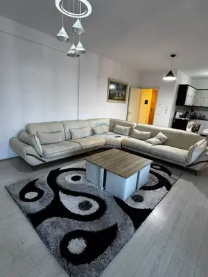 Apartament 2+1 me qera në Green City, Tiranë, 100 m². Foto 1 nga 8