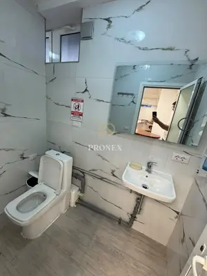 Ambient biznesi me qera në Rruga Hysen Kertusha, Durrës, 196 m². Foto 5 nga 10